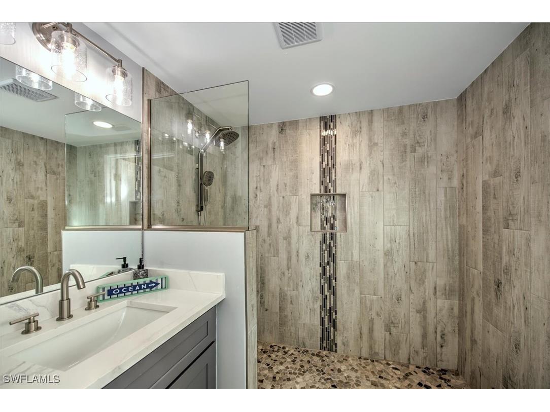 16 Palmview Boulevard Fort Myers Beach FL 33931 225006133 image29