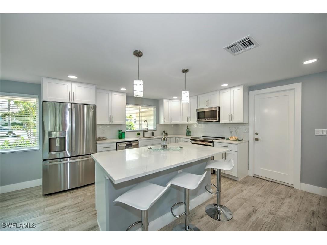 16 Palmview Boulevard Fort Myers Beach FL 33931 225006133 image6