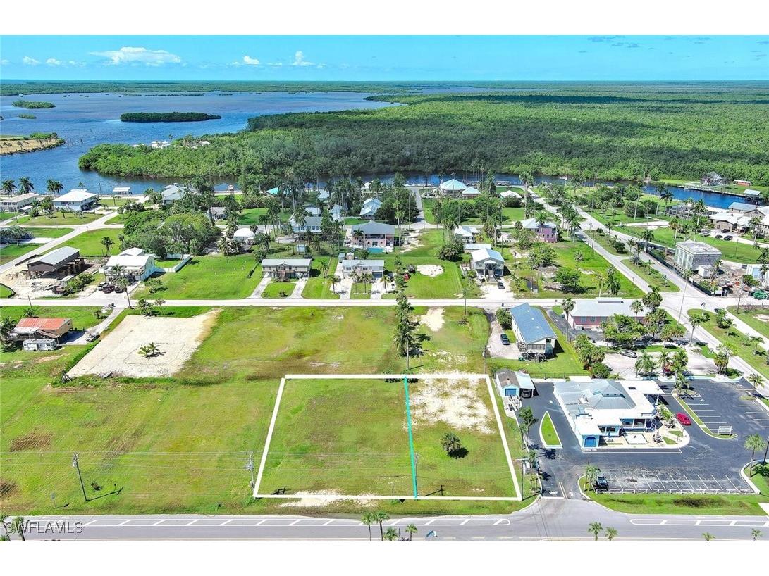 16 S. Copeland Ave Everglades City FL 34139 225074011 image3