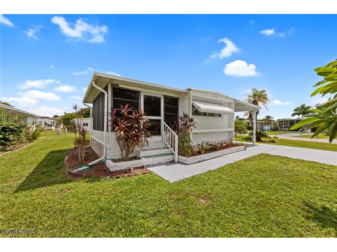 16 San Remo Circle Naples FL 34112 225070362 image1