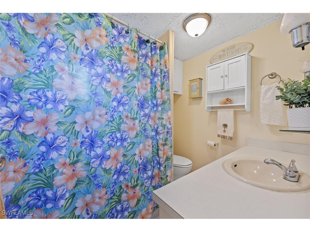 16 San Remo Circle Naples FL 34112 225070362 image10