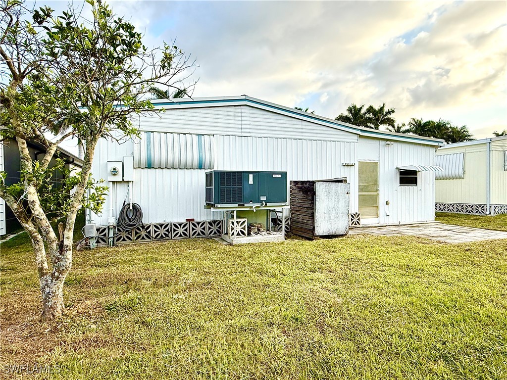 16 Turquoise Avenue Naples FL 34114 225032016 image2