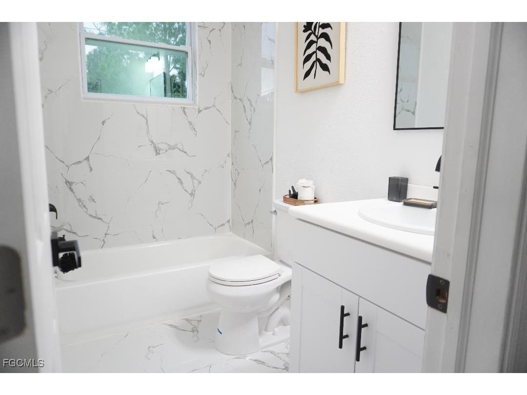 16 W 7th Street Lehigh Acres FL 33972 225046782 image4