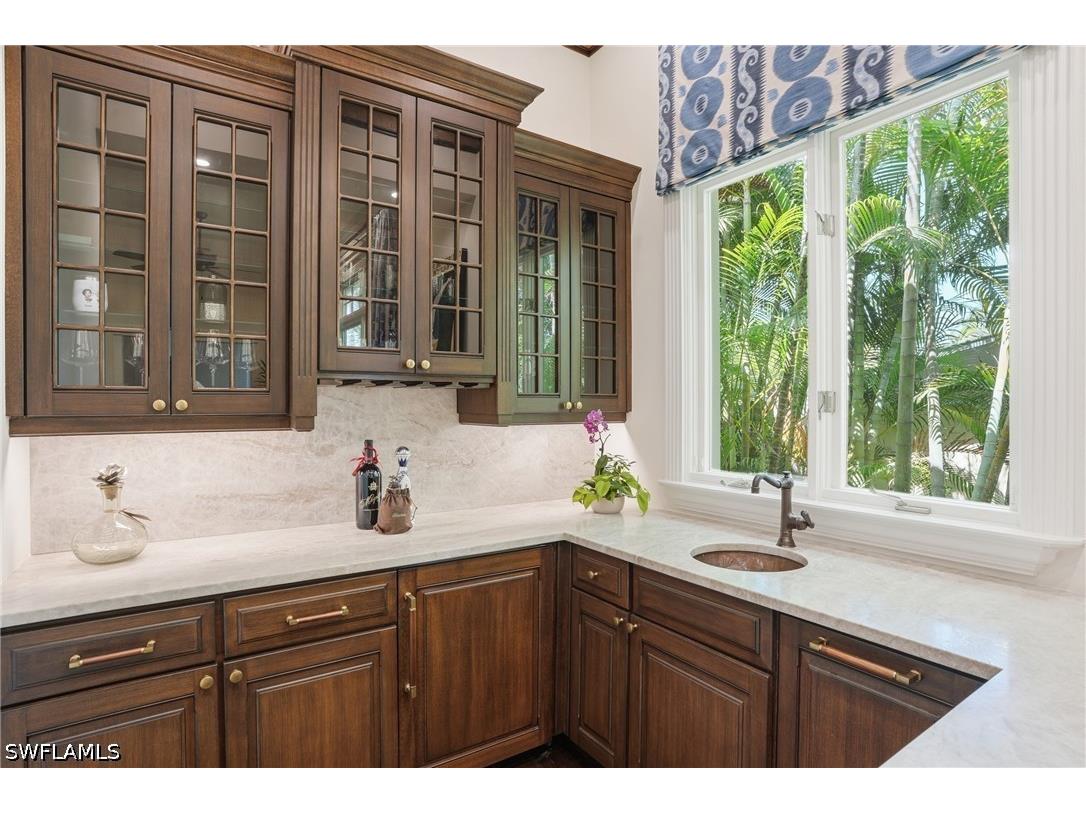 160 16th Avenue S Naples FL 34102 226011666 image11