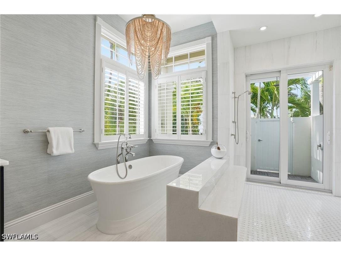 160 16th Avenue S Naples FL 34102 226011666 image19