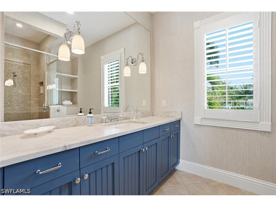 160 16th Avenue S Naples FL 34102 226011666 image25