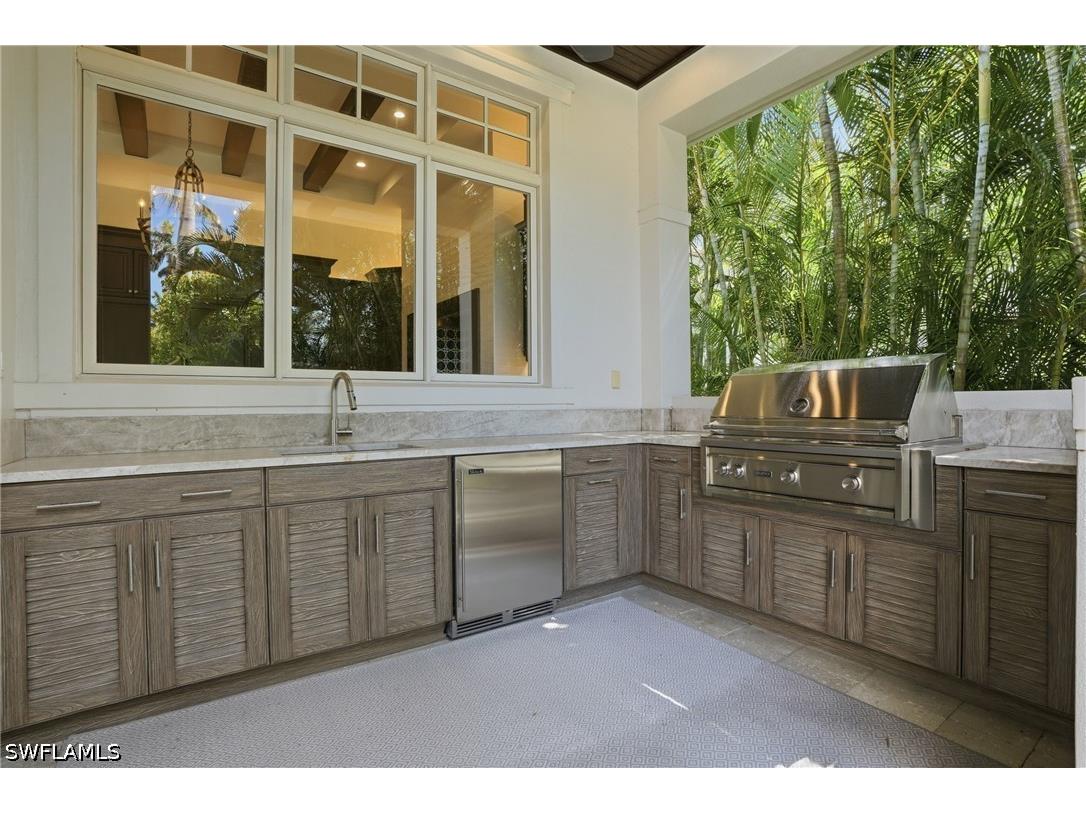 160 16th Avenue S Naples FL 34102 226011666 image29