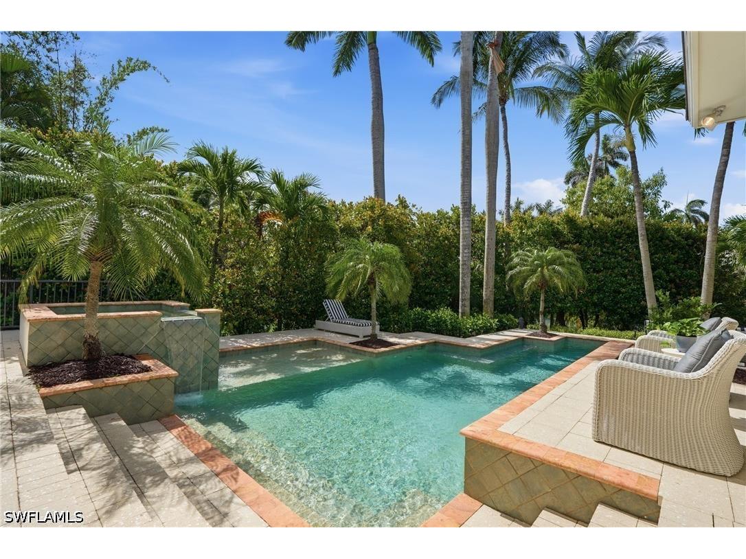160 16th Avenue S Naples FL 34102 226011666 image30