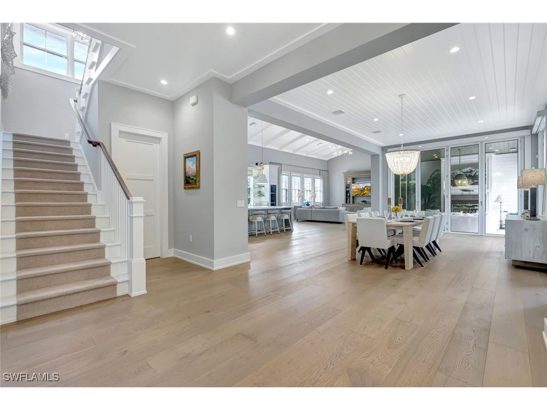 160 Broad Avenue S Naples FL 34102 225074925 image11