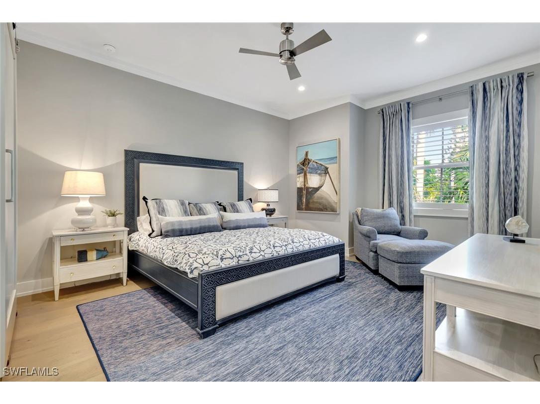 160 Broad Avenue S Naples FL 34102 225074925 image32