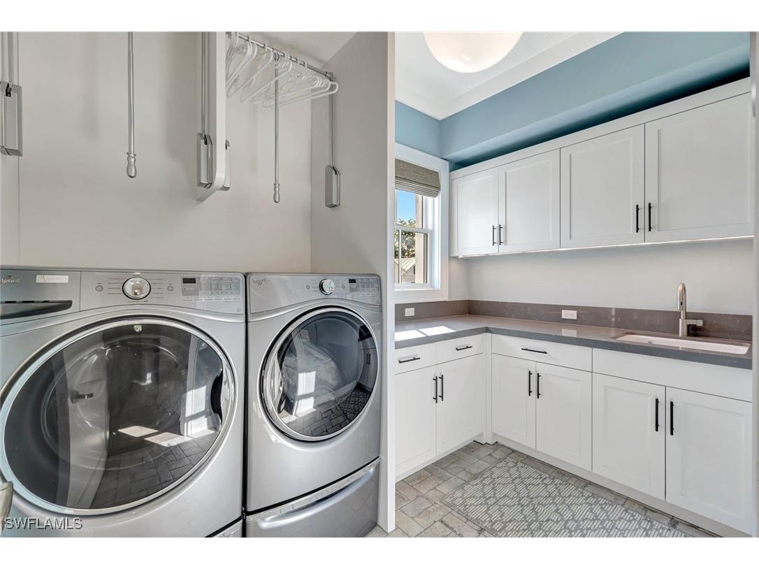 160 Broad Avenue S Naples FL 34102 225074925 image37