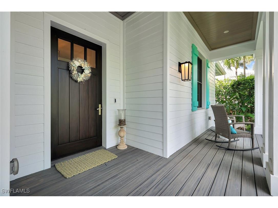 160 Broad Avenue S Naples FL 34102 225074925 image6