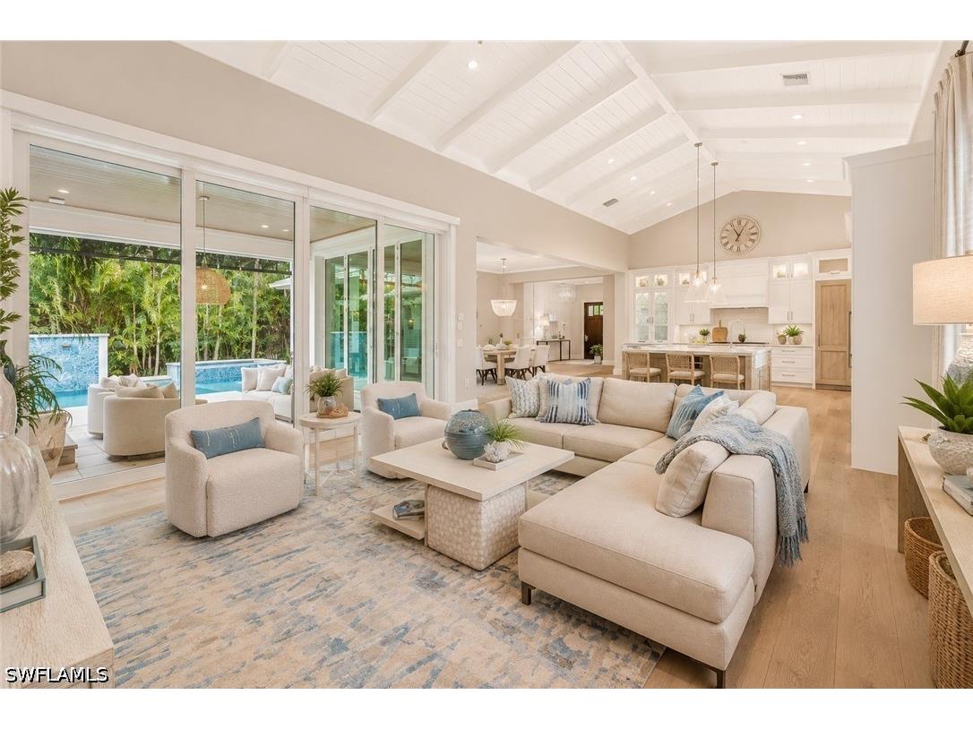 160 Broad Avenue S Naples FL 34102 226019430 image16