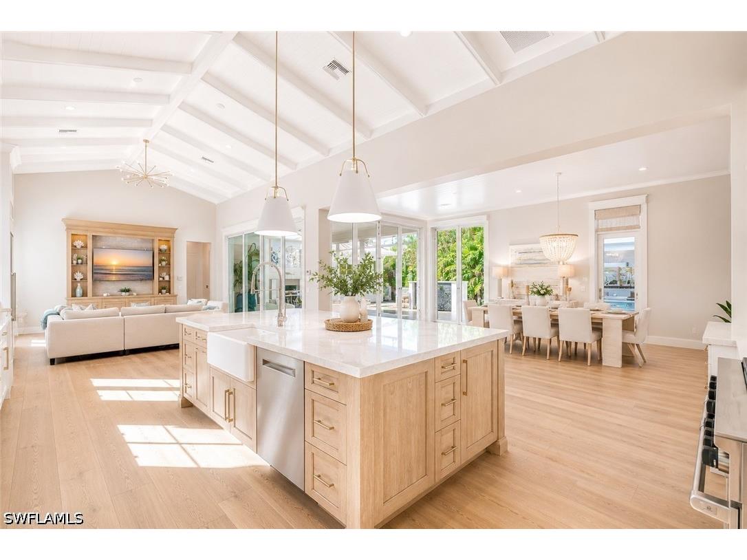 160 Broad Avenue S Naples FL 34102 226019430 image21
