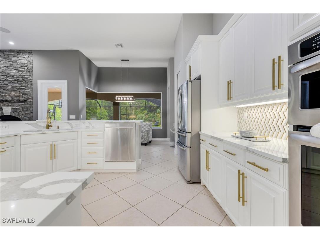 160 Logan Boulevard S Naples FL 34119 225083099 image10