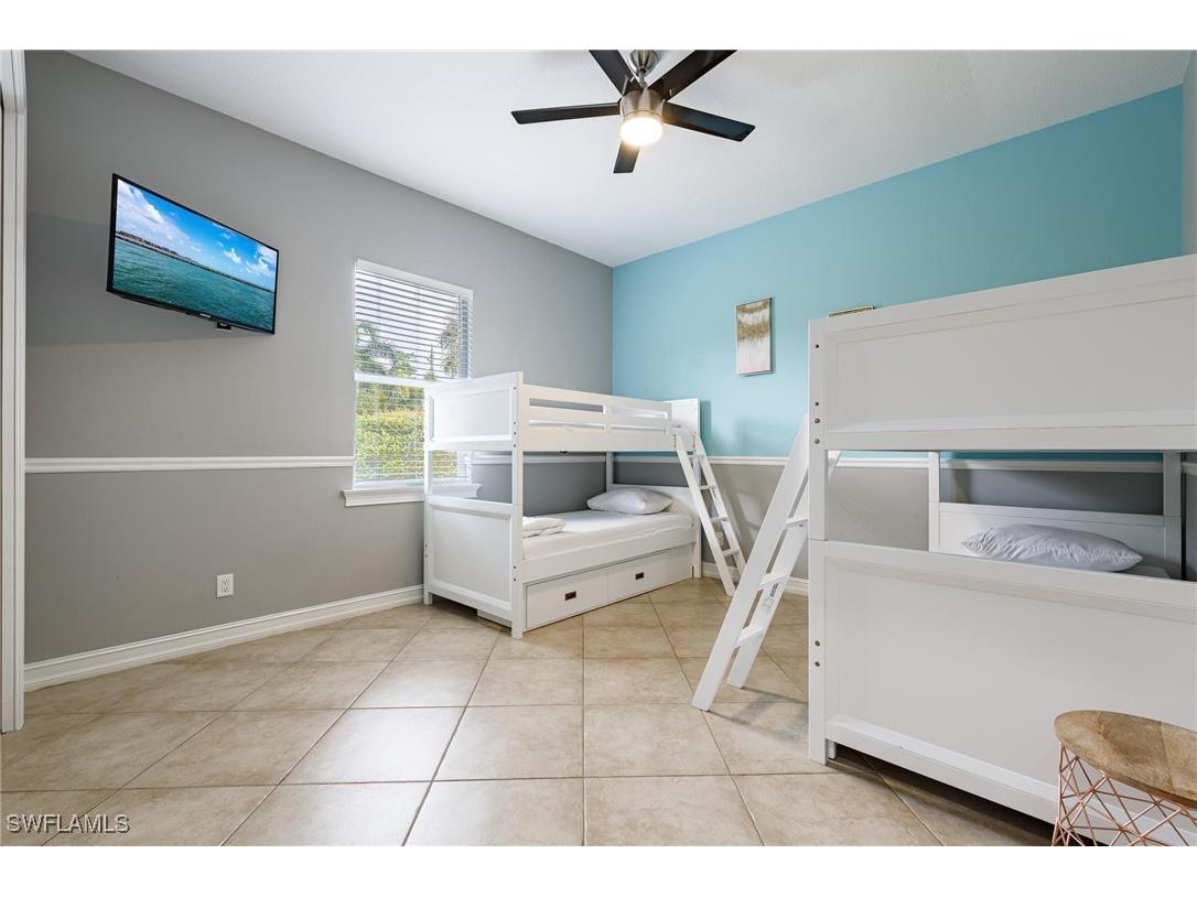 160 Logan Boulevard S Naples FL 34119 225083099 image16