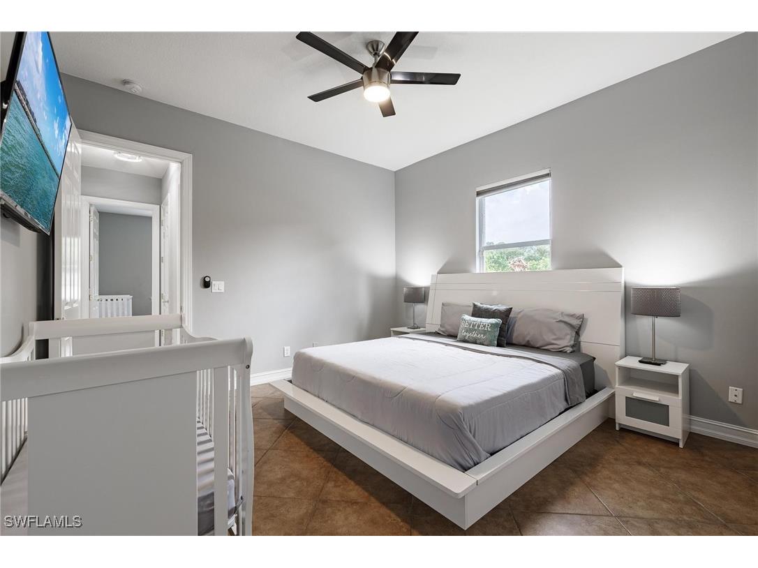 160 Logan Boulevard S Naples FL 34119 225083099 image19