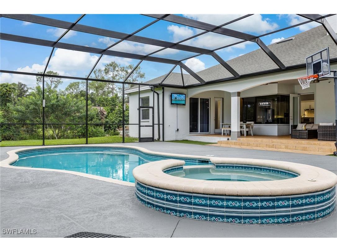 160 Logan Boulevard S Naples FL 34119 225083099 image27