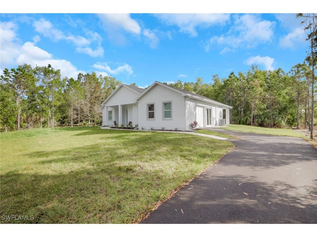 160 Logan Boulevard S Naples FL 34119 225083099 image30