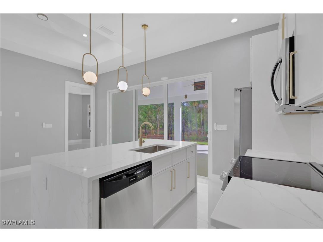 160 Logan Boulevard S Naples FL 34119 225083099 image36