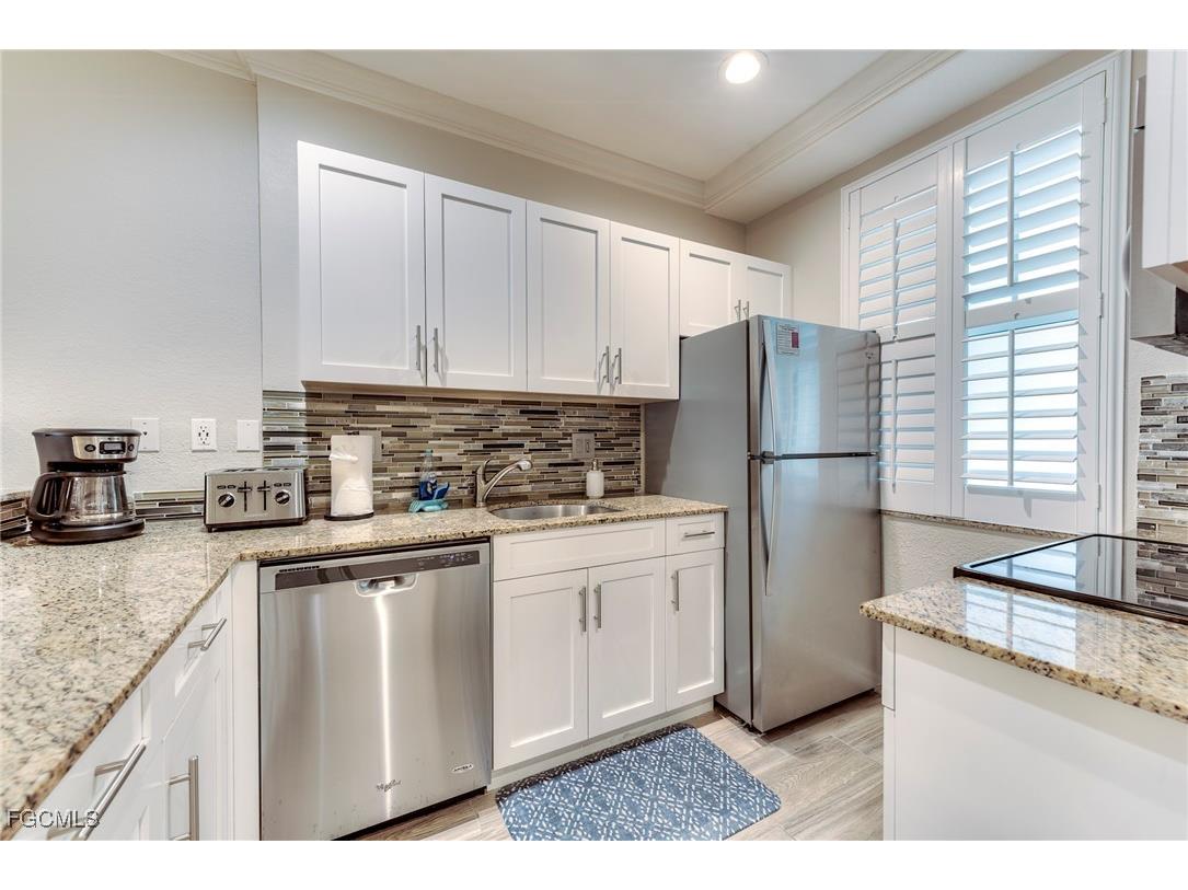 160 Palm Street #210 Marco Island FL 34145 2025006694 image12