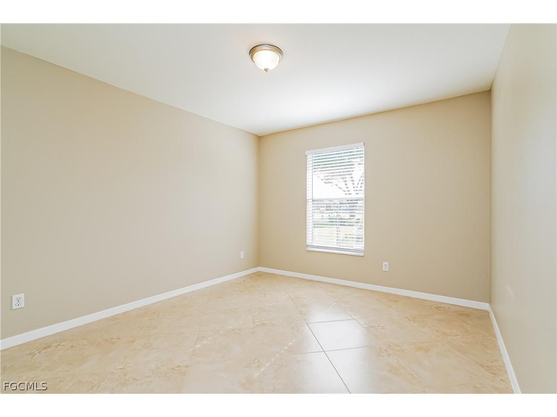 160 SE 27th Terrace Cape Coral FL 33904 2026012348 image10