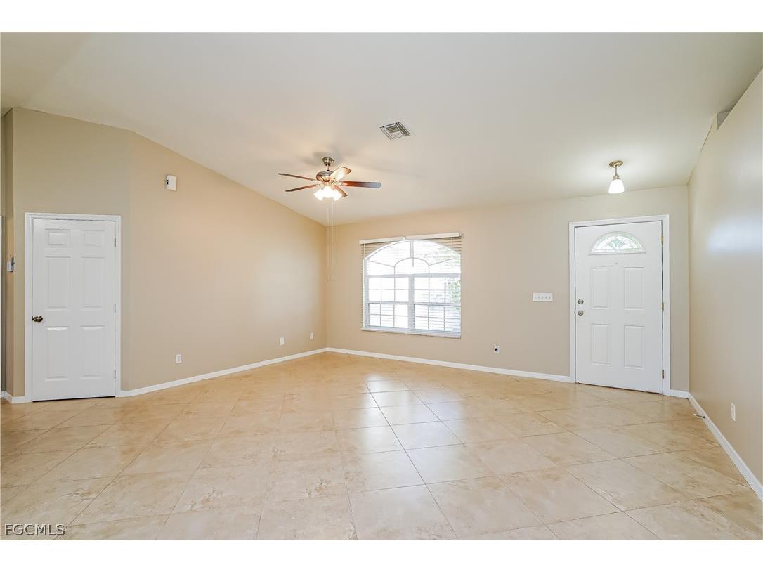 160 SE 27th Terrace Cape Coral FL 33904 2026012348 image2