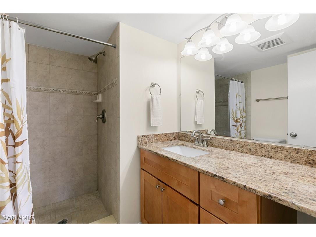 160 Turtle Lake Court #210 Naples FL 34105 225082162 image13