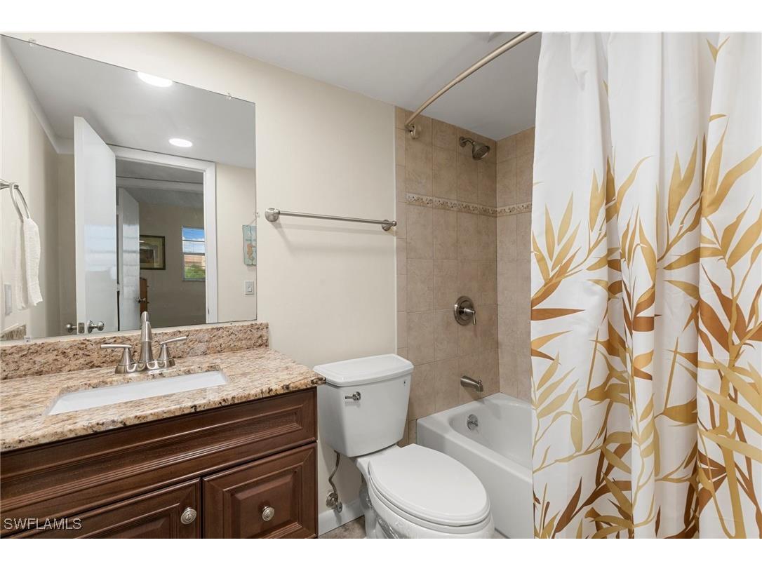 160 Turtle Lake Court #210 Naples FL 34105 225082162 image16