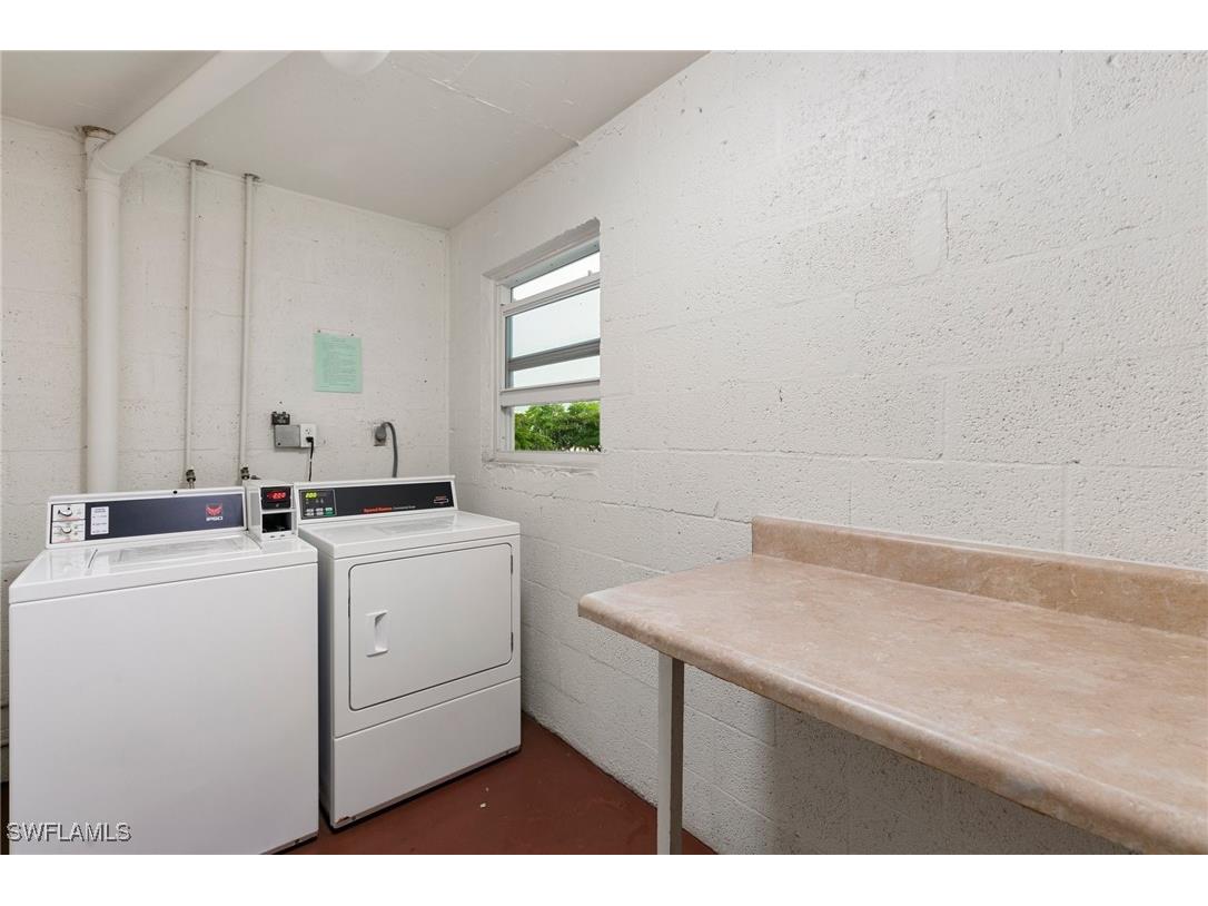 160 Turtle Lake Court #210 Naples FL 34105 225082162 image17