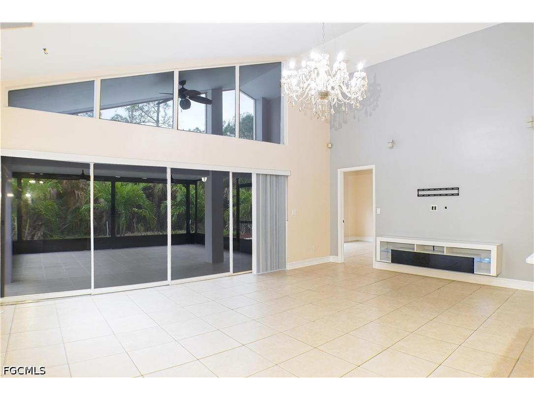 160 Lady Palm Drive Naples FL 34104 2026021224 image2