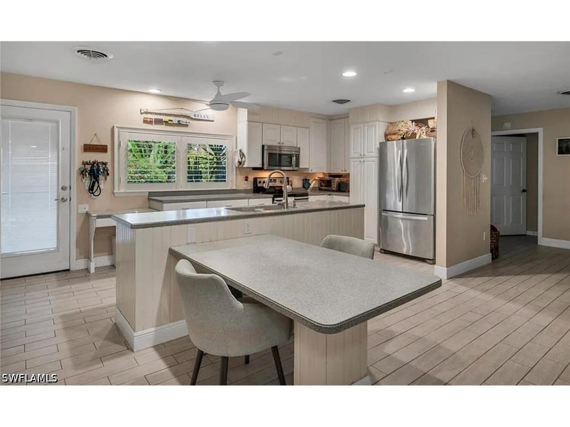 1600 Mandarin Road Naples FL 34102 226017164 image1