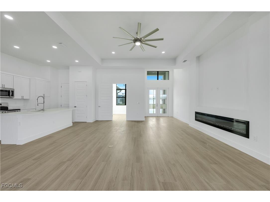 1600 NW 38th Avenue Cape Coral FL 33993 2026002231 image7