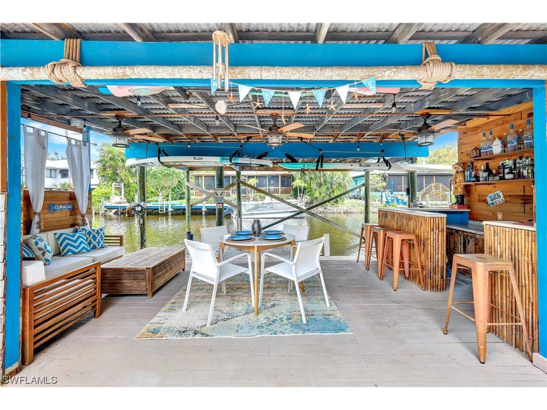 1600 Port Avenue Naples FL 34104 223045687 image1