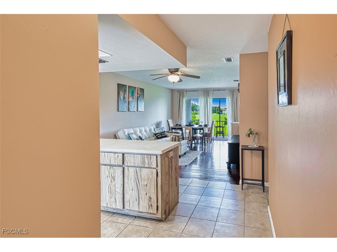 16001 Dublin Circle #203 Fort Myers FL 33908 2025003318 image7