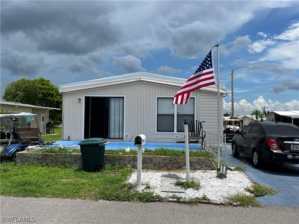 16004 Tangelo Way North Fort Myers FL 33903 223055413 image1