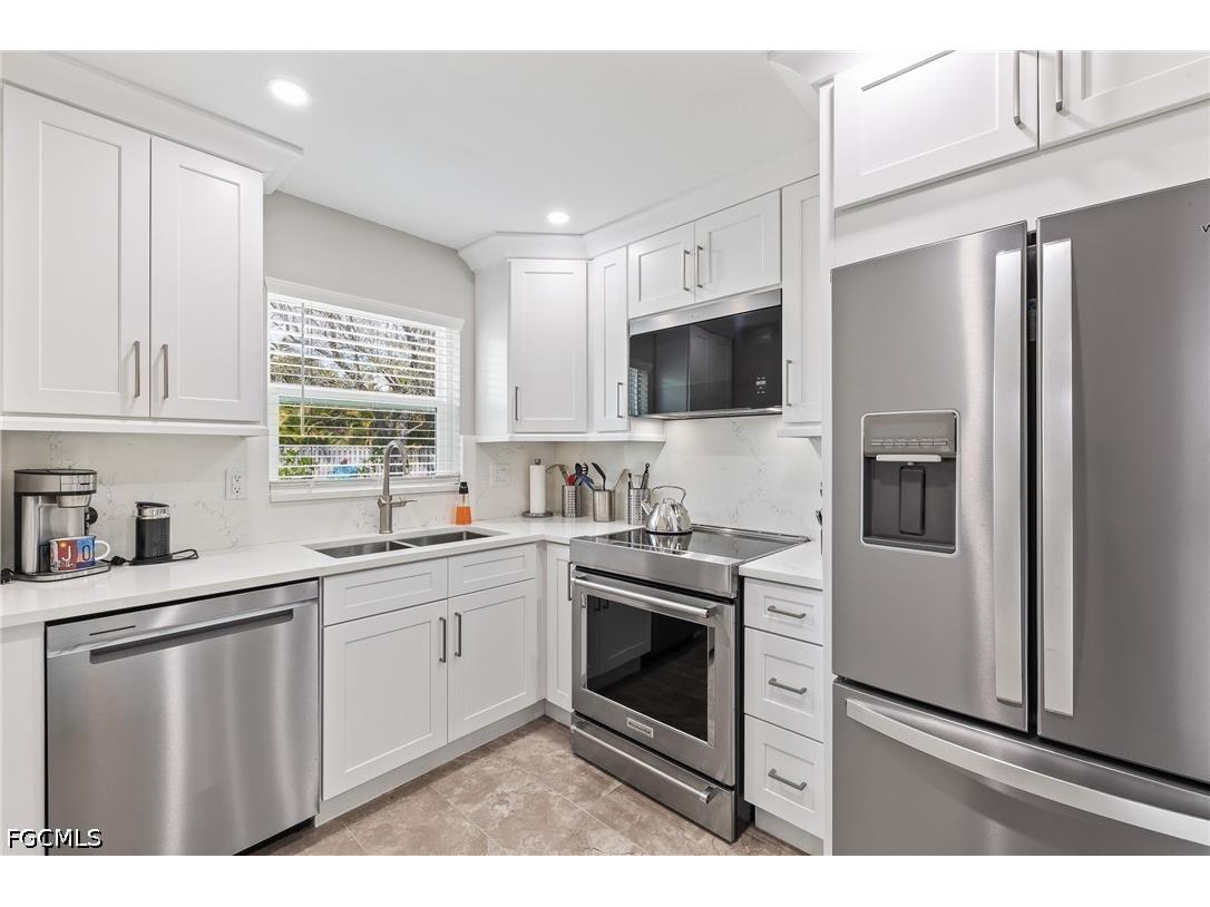 16007 Davis Road #511 Fort Myers FL 33908 2026026875 image2