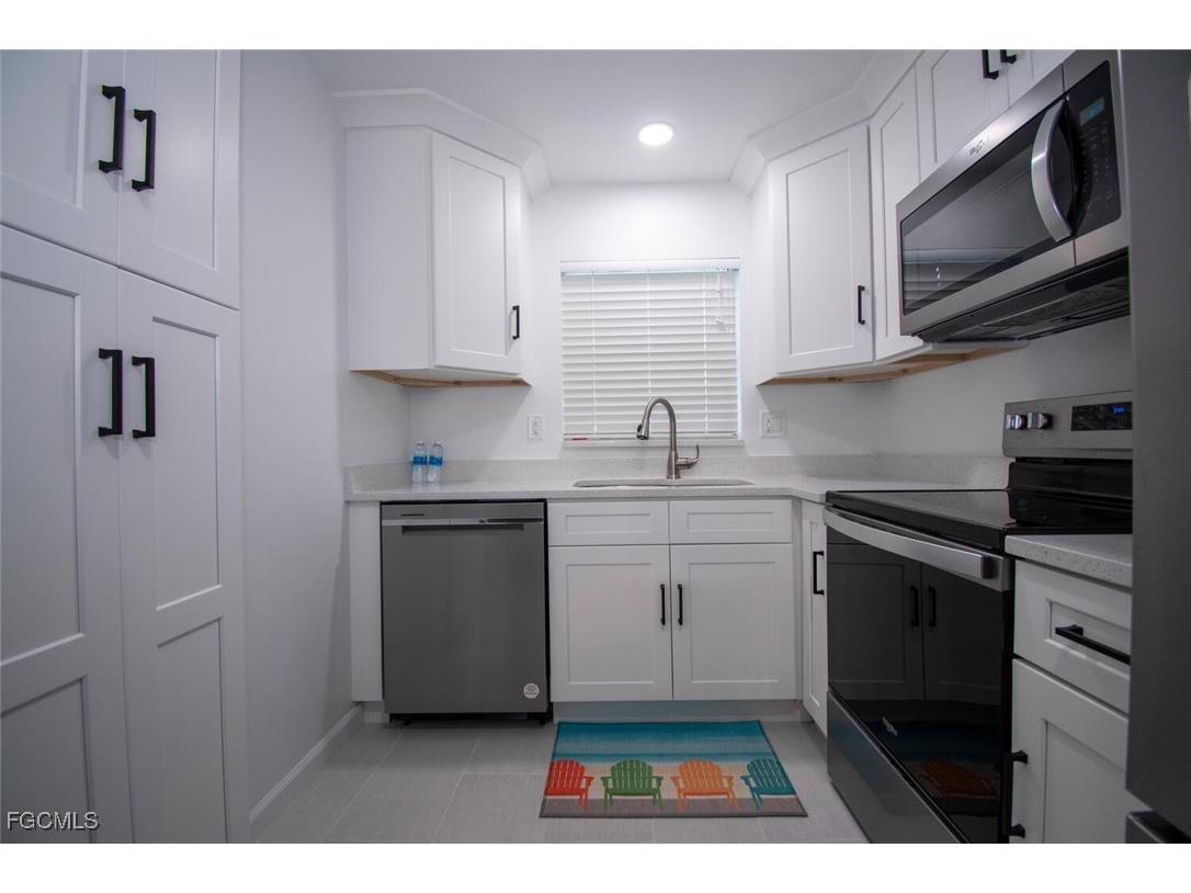 16007 Davis Road #613 Fort Myers FL 33908 2025011127 image4