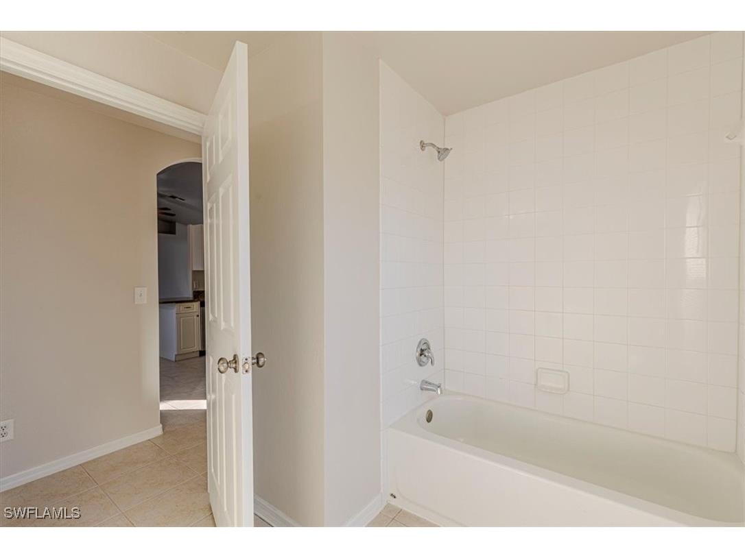 1601 NW 17th Terrace Cape Coral FL 33993 226003324 image15