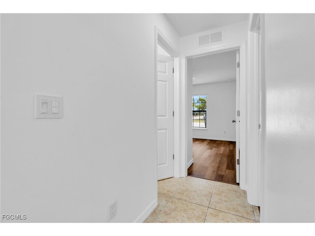 1601 SW 12th Terrace Cape Coral FL 33991 2025022292 image13