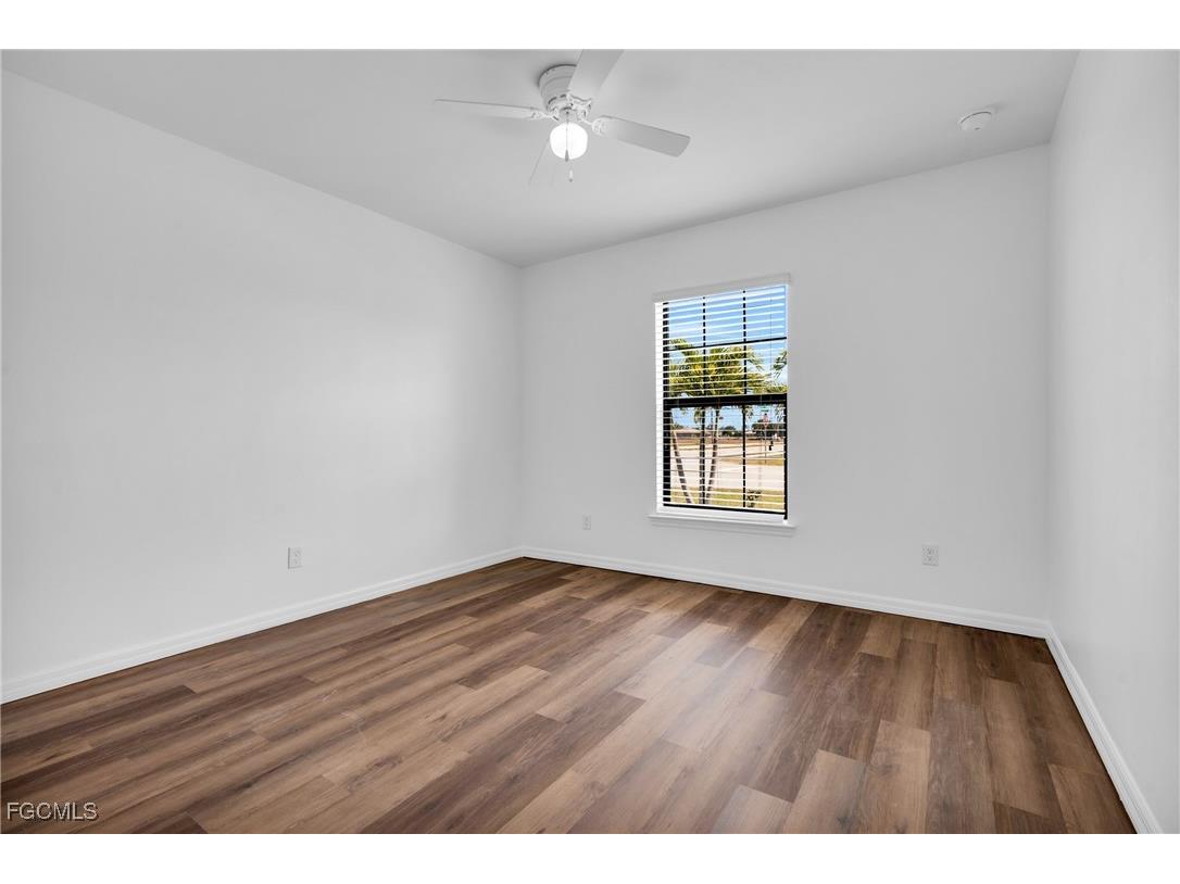 1601 SW 12th Terrace Cape Coral FL 33991 2025022292 image16