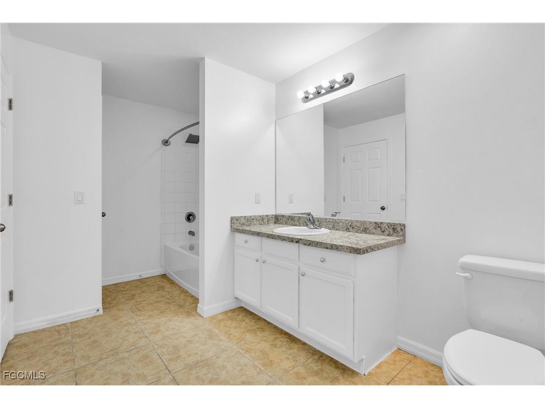 1601 SW 12th Terrace Cape Coral FL 33991 2025022292 image21