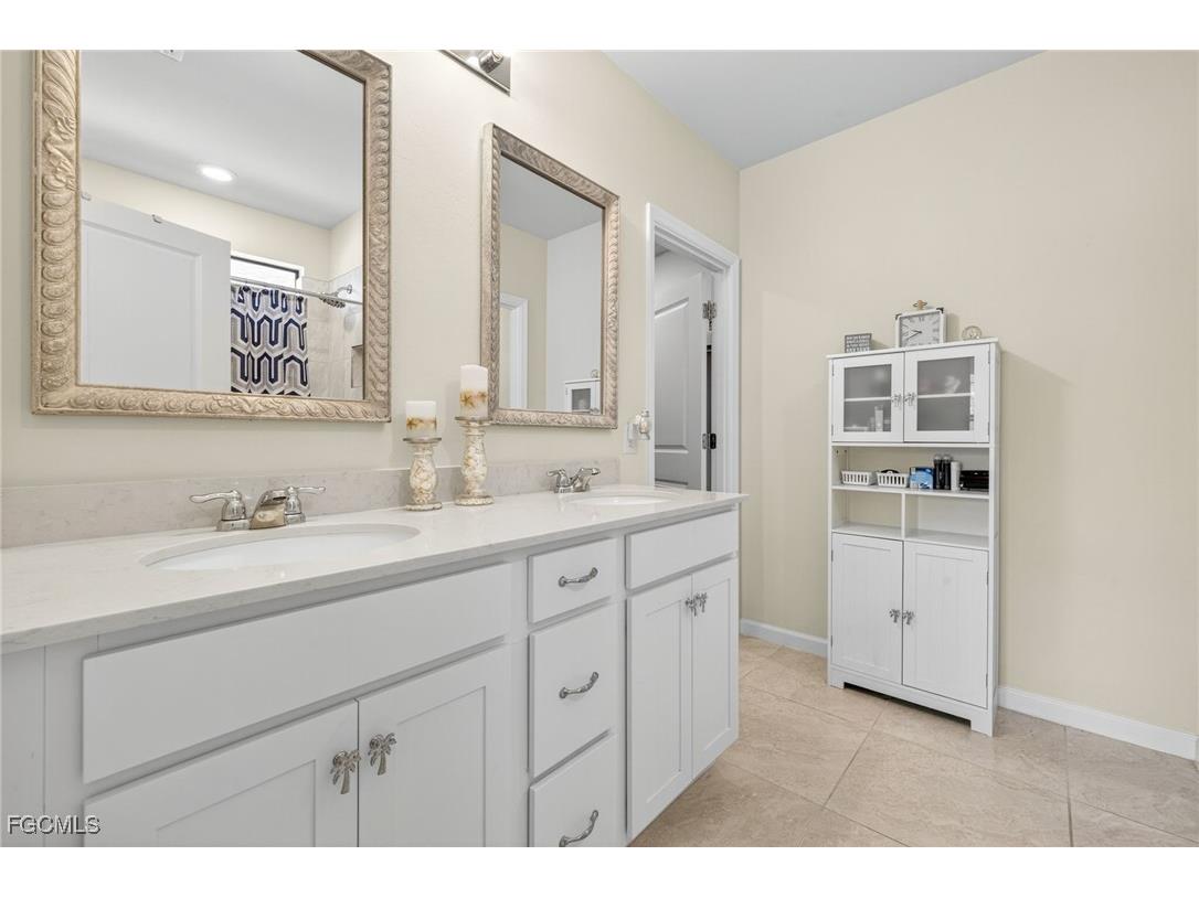 16016 Shoebutton Court North Fort Myers FL 33917 2025010488 image19