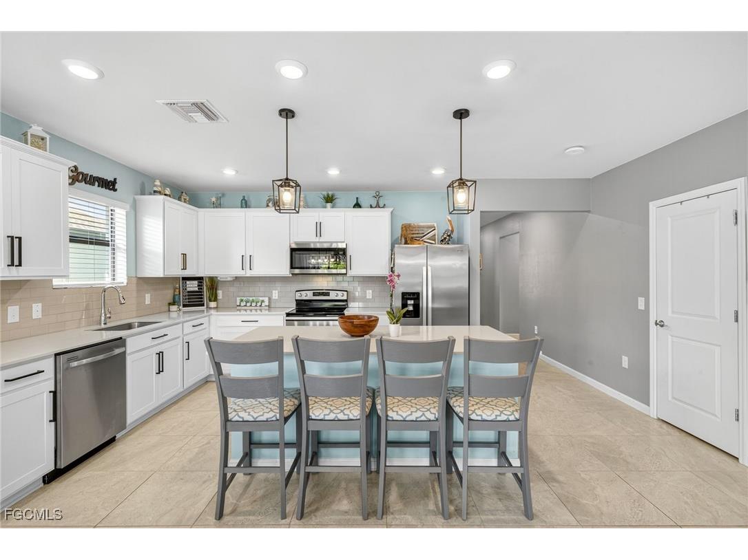 16016 Shoebutton Court North Fort Myers FL 33917 2025010488 image9