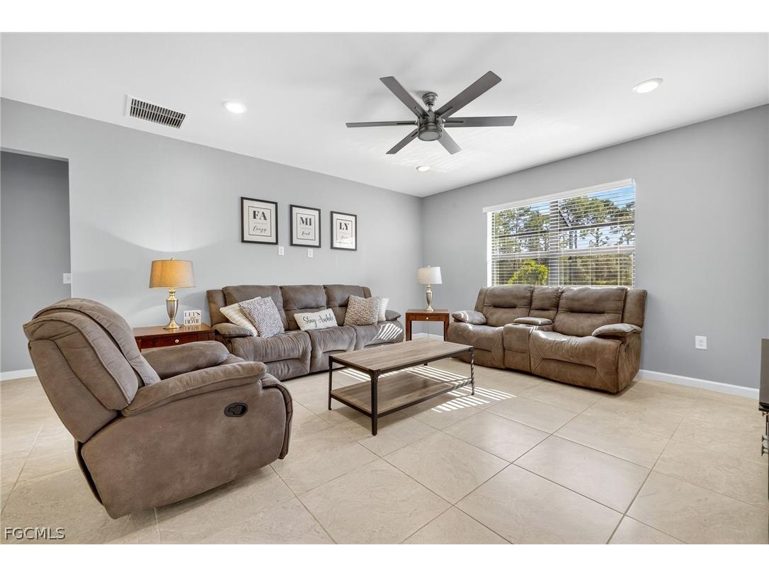 16016 Shoebutton Court North Fort Myers FL 33917 2026013701 image2