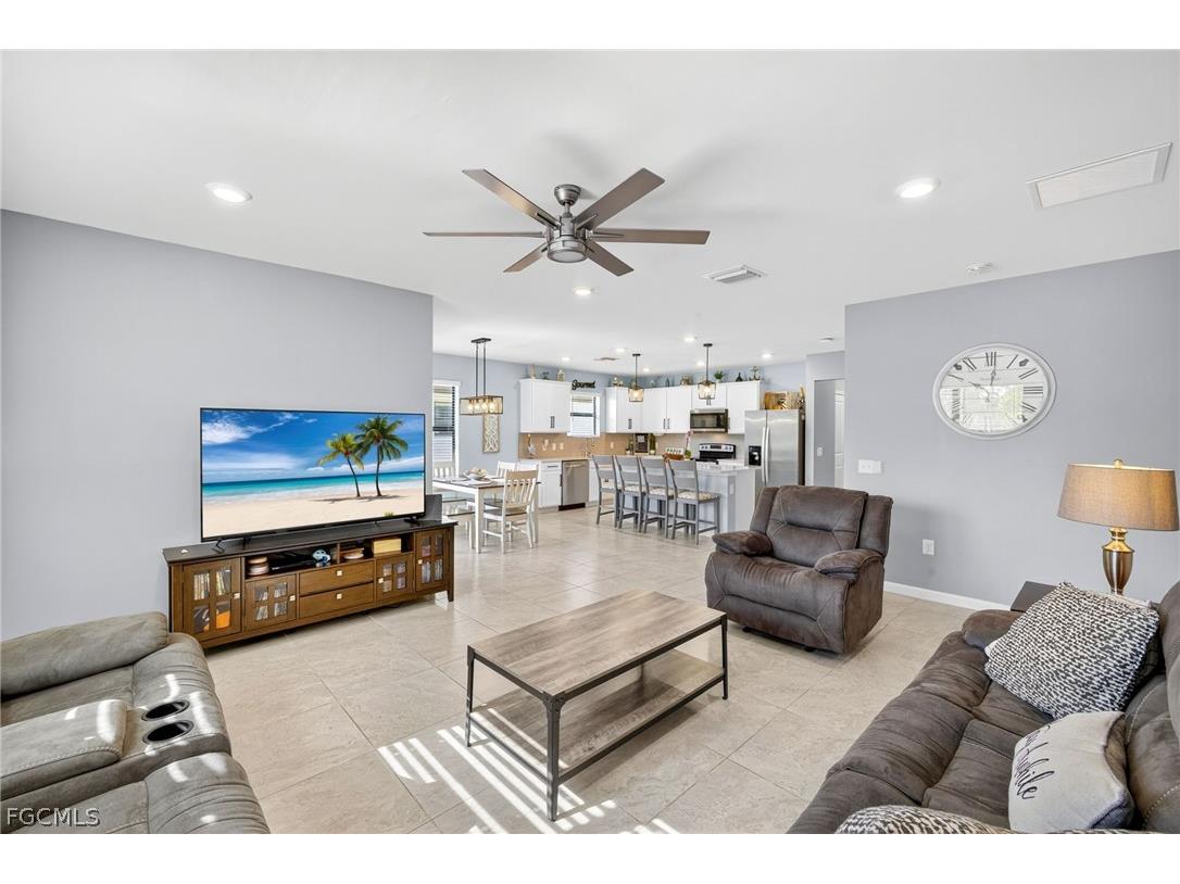 16016 Shoebutton Court North Fort Myers FL 33917 2026013701 image5