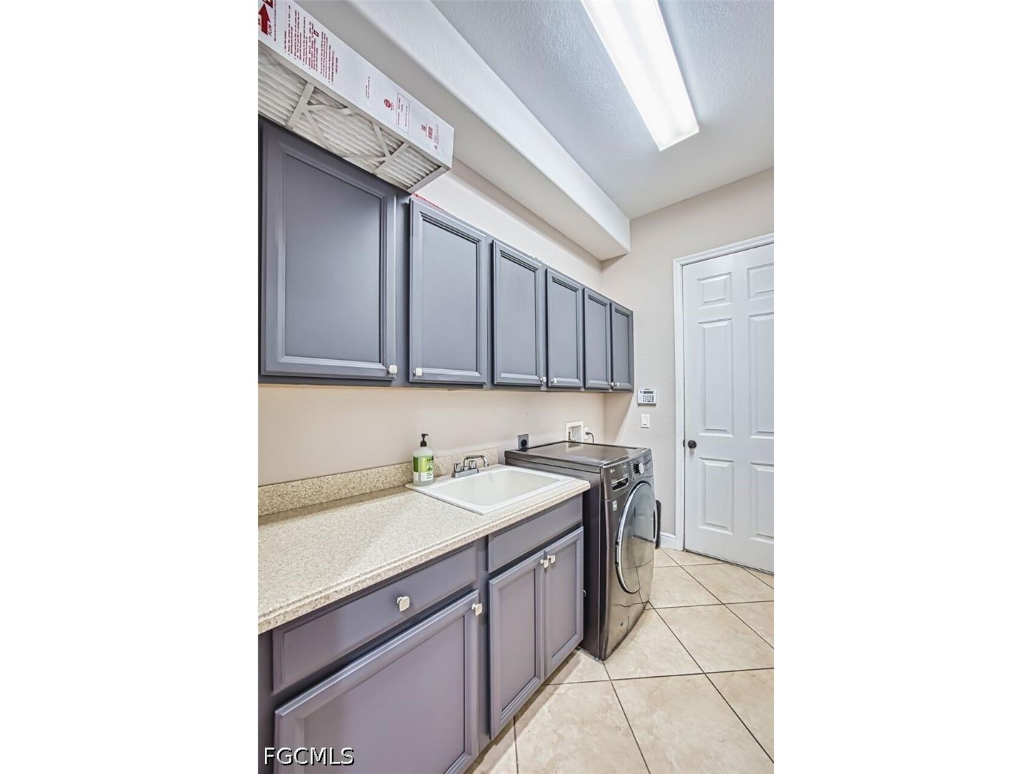 16018 Thorn Wood Drive Fort Myers FL 33908 2026016022 image30