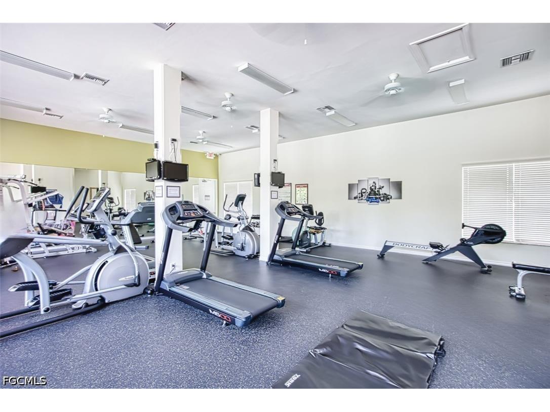 16018 Thorn Wood Drive Fort Myers FL 33908 2026016022 image46