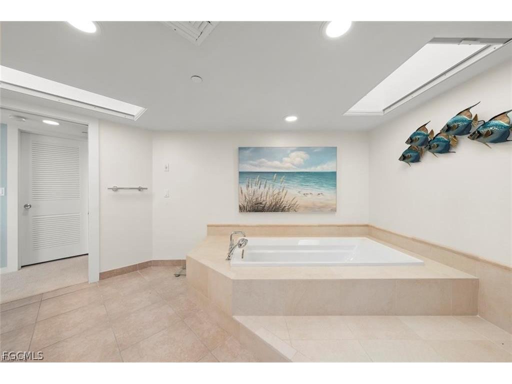 1602 Lands End Village Captiva FL 33924 2026009643 image26