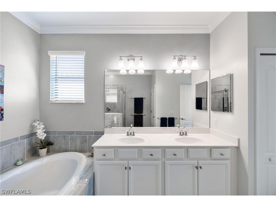 1602 Santiago Circle Naples FL 34113 225071392 image21